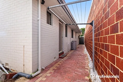Labas ng Bahay - 2B Wallington Road, Balga, WA 6061