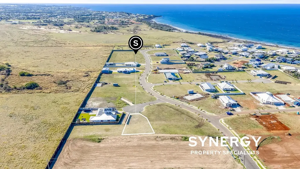 Elliott Heads OCEAN HEIGHTS ESTATE - COASTAL LIFESTYLE AWAITS