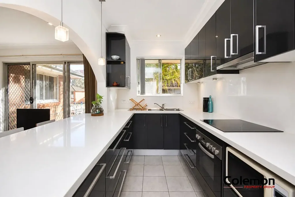 Canterbury 2ਬੈੱਡਰੂਮ Stunning Brick Unit in a Boutique Complex