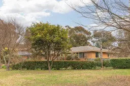 4 Beaumont Close, Chapman