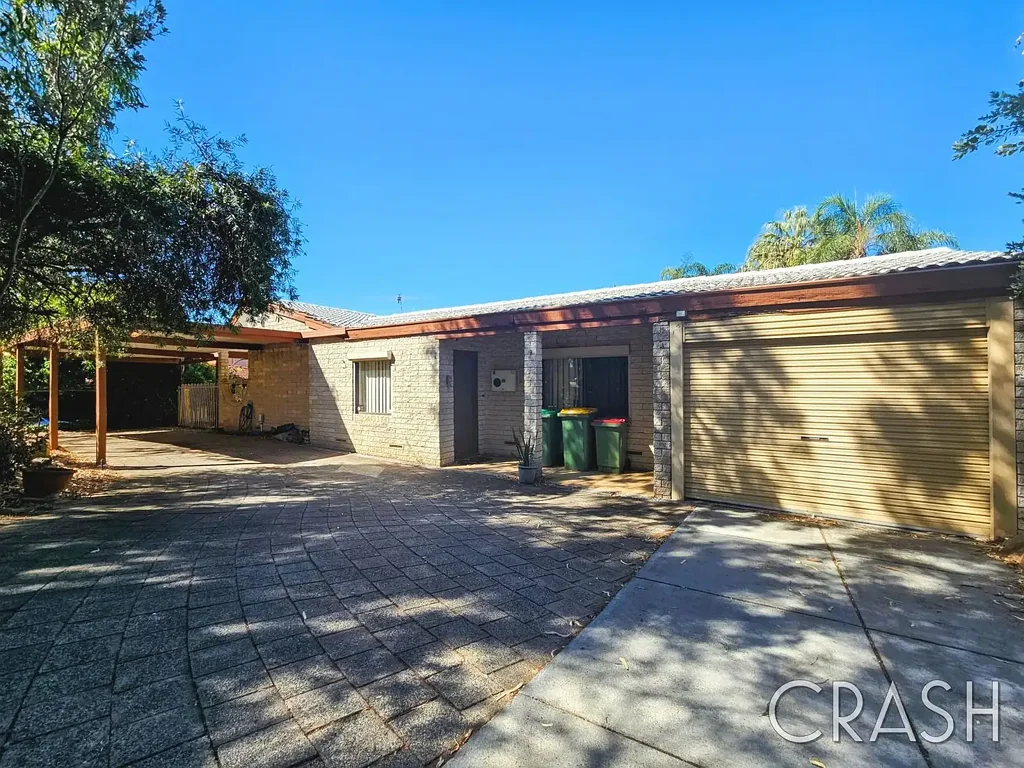 Spacious 5-Bedroom Home with Pool – Perfect for Summer!