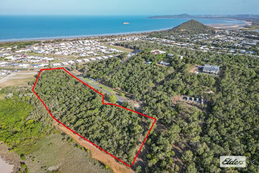 Mulambin Coastal Lifestyle or Development Opportunity – 2 Hectares in Mulambin