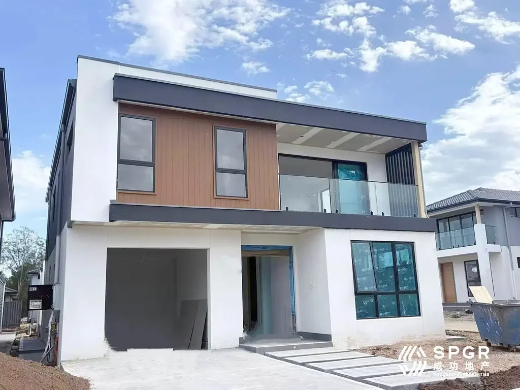 Quakers Hill 7 Slaapkamer House with Detached Granny | Dual Income