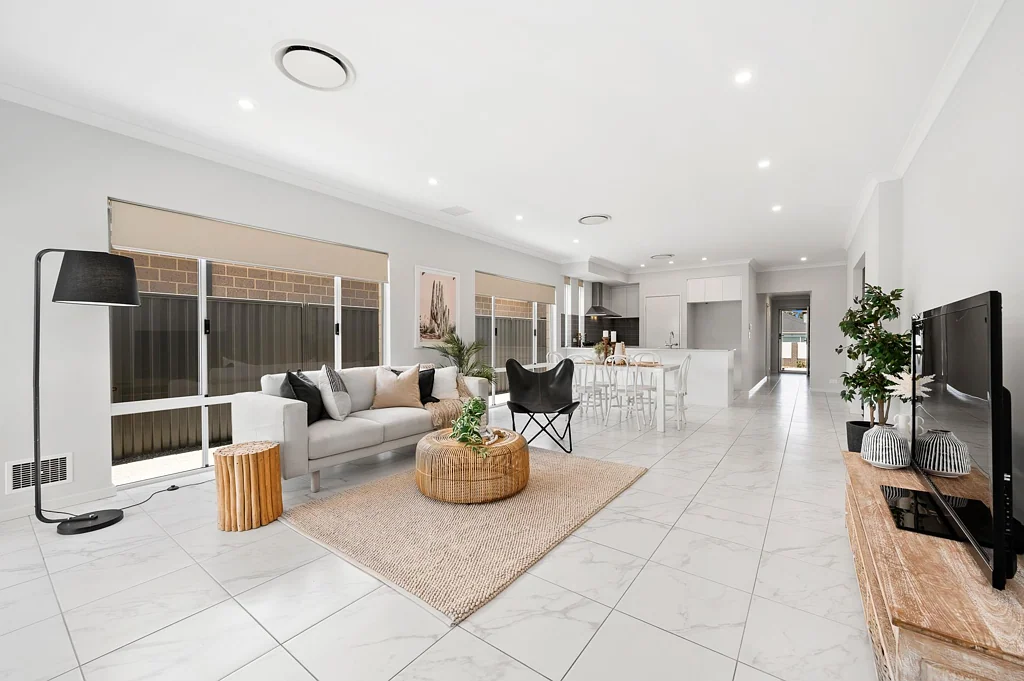 39 Templetonia Rise, Lake Coogee, WA 6166