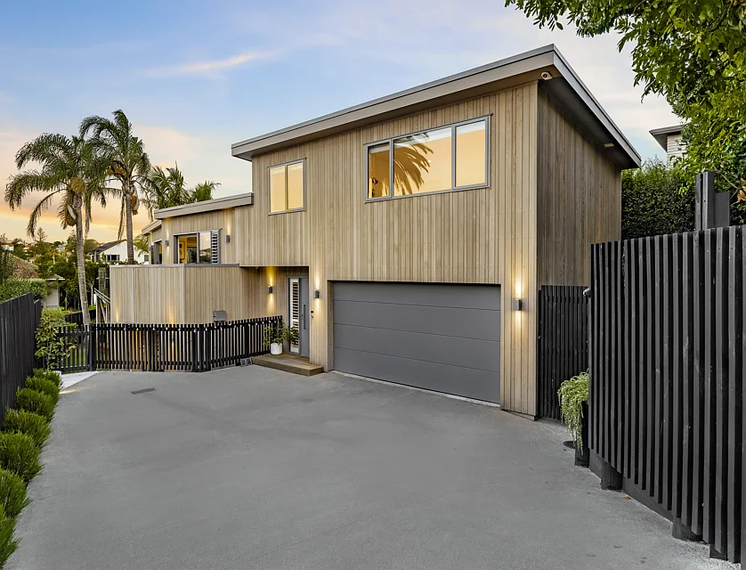2/45 Kurahaupo Street, Orakei, Auckland City, 4房, 2浴, 独立屋