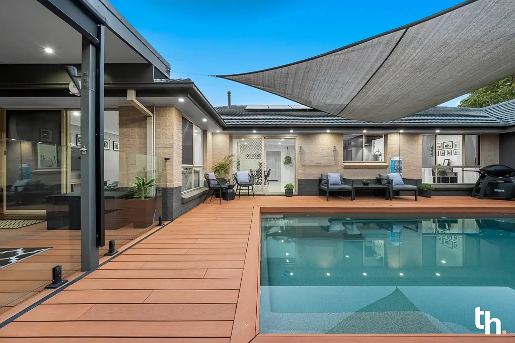 3 Wanstead Grove, Cameron Park, NSW 2285
