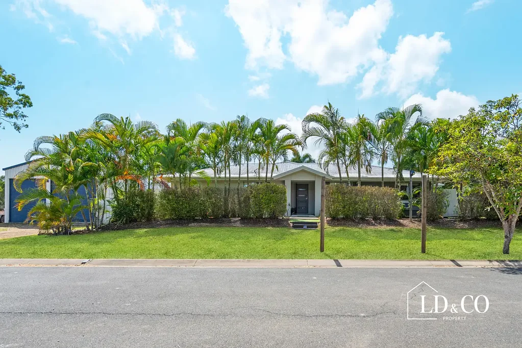 15 Aviland Drive, Seaforth, QLD 4741