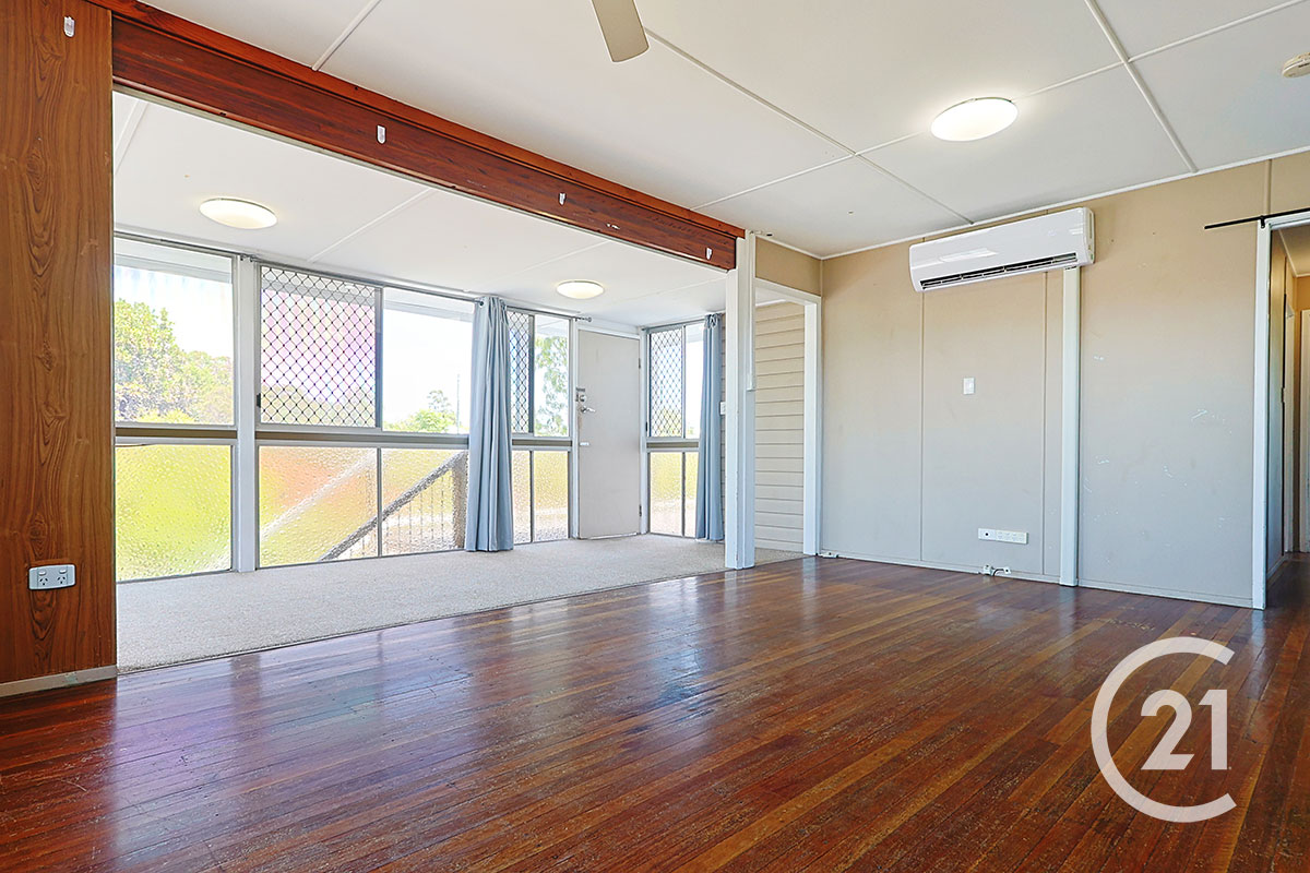 3 ENFIELD ST, REDBANK QLD 4301, 0 habitaciones, 0 baños, House