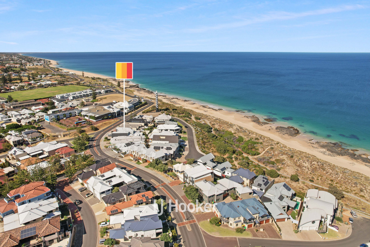 UNIT 1 11 MARLSTON DR, BUNBURY WA 6230, 0 Kuwarto, 0 Banyo, Townhouse