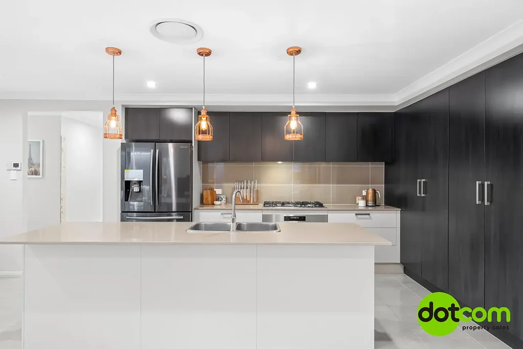 Woongarrah 4房  Luxury Family Living in Prestigious Woongarrah Estate