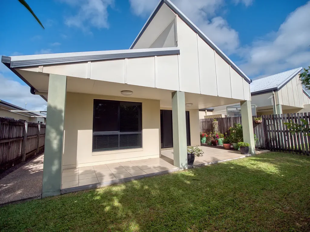 West Mackay 3 Bedroom Prime West Mackay Positioning - Private, Spacious & Modern Unit Just Steps from the Base Hospital