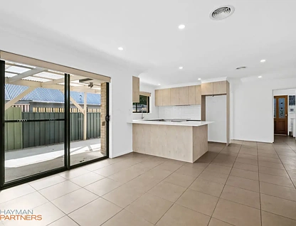 15B Barangaroo Street, Chisholm, ACT 2905, 3 ਕਮਰੇ, 2 ਬਾਥਰੂਮ, House