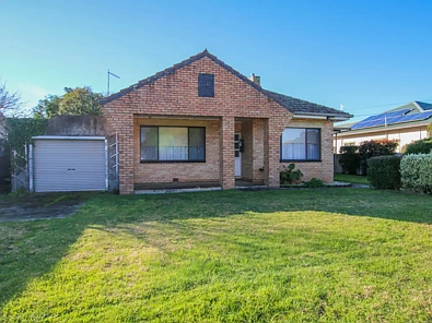 8 Kerr Street, Mortlake, VIC 3272, 2房, 1浴, 整租独立别墅