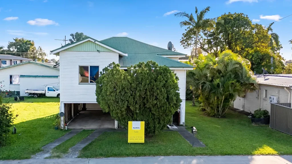 Proserpine 3房  Renovator's Delight - A Classic Highset Home Ready For Revival