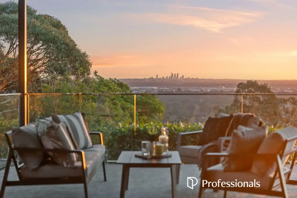 Gooseberry Hill 5ห้องนอน Panoramic Escarpment Views and Dual Living Flexibility