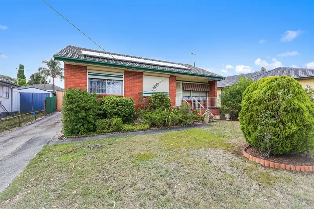 Comfortable Three Bedroom Home - Right Here In Traralgon