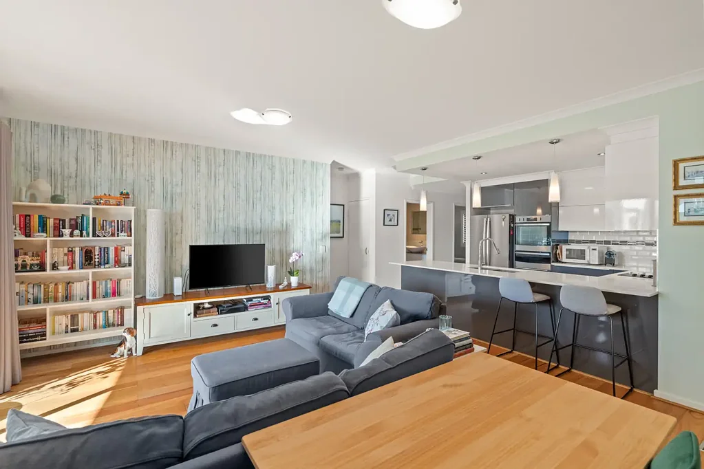 Currambine 3Kwarto Renovated Lock-Up-and-Leave Living