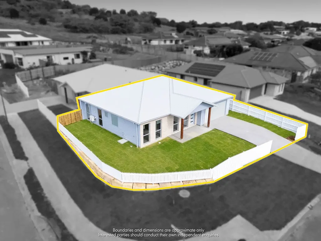 Lowood 3房 全新高端住宅 朝北明亮宽敞 2.7米高顶 石材台面 主卧带步入式衣帽间 独立水电表 Modern Living Redefined: Brand New Luxury at 8 Mallard Street