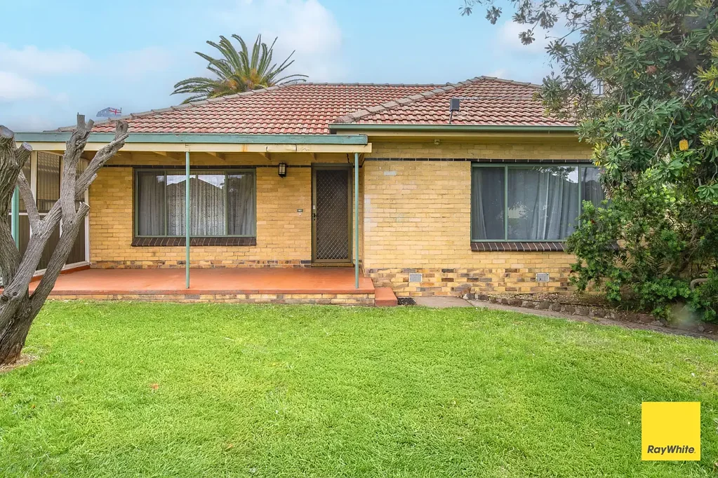 Kangaroo Flat 3ਬੈੱਡਰੂਮ Brick home on over 1000sqm!