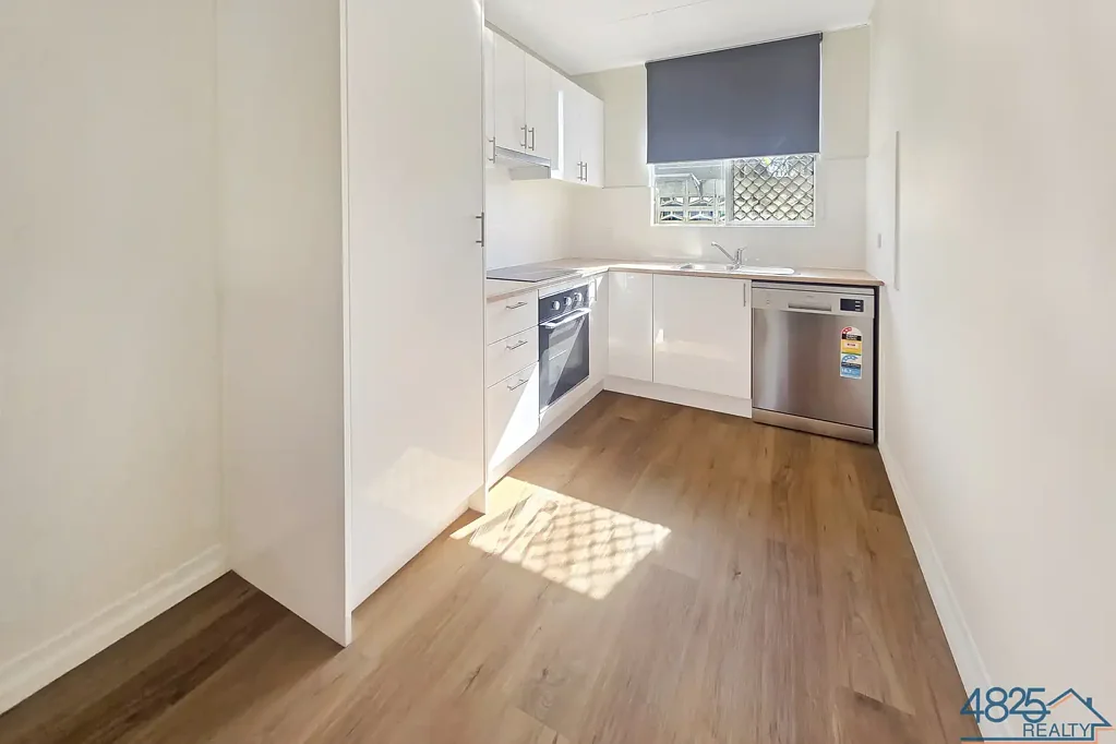 One bedroom unit on Carbine Ave