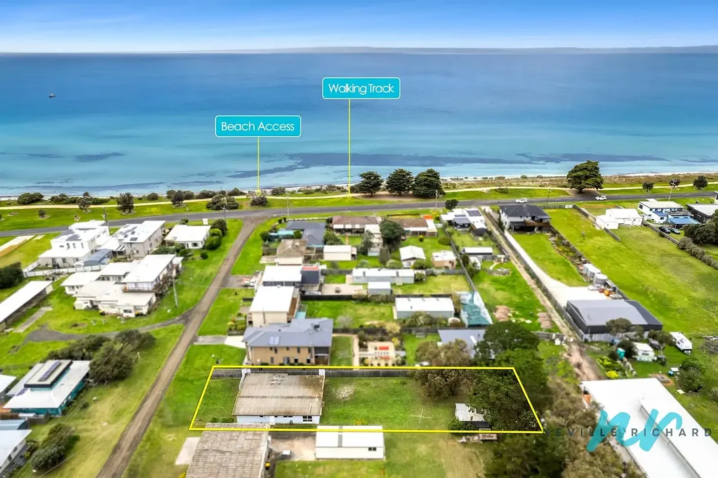 St Leonards 3ਬੈੱਡਰੂਮ Superb Beach House on 1088sqm - 150m to the Beach!