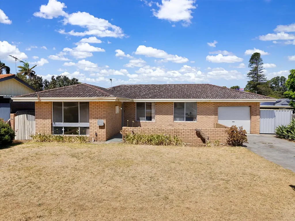 128 Hamilton Road, Spearwood, WA 6163