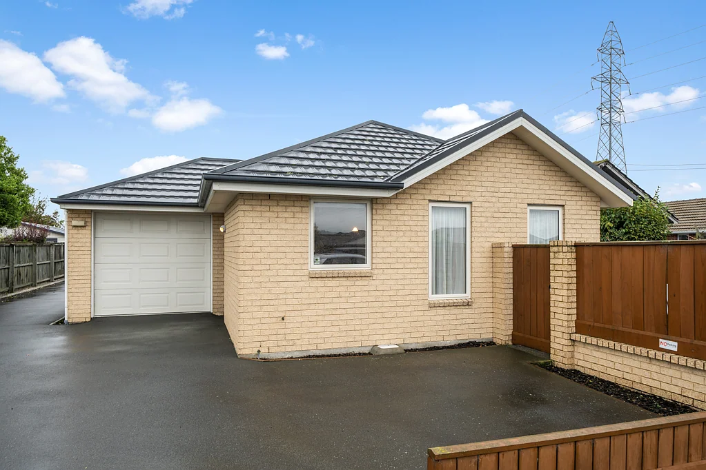 Halswell 2 Bedroom Easy Over 60's Living
