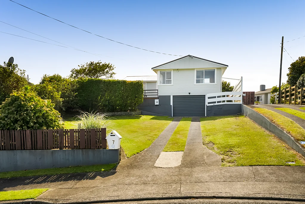 7 Hulke Crescent, Bell Block, New Plymouth, Taranaki