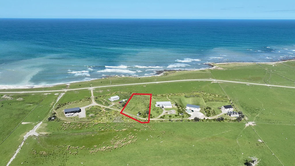 Te Wharau The lucky last on Glenburn’s coastline