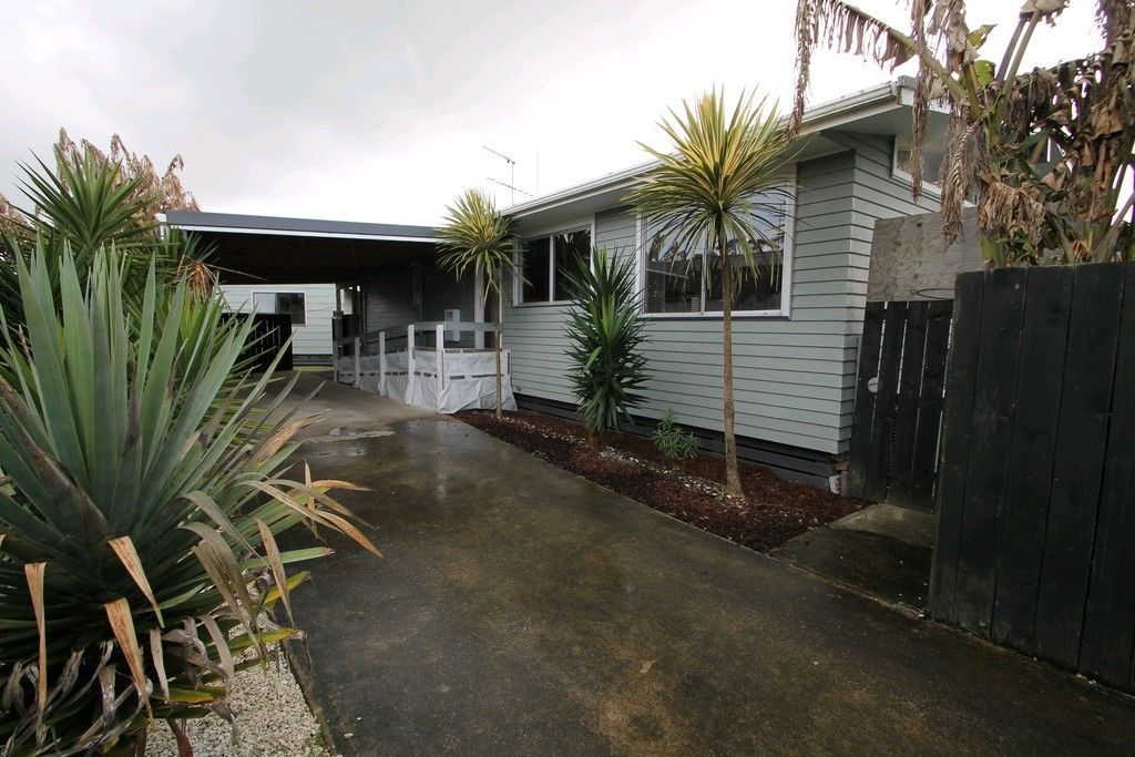 7 Mary Keane Lane, Parakai, Auckland - Rodney, 3 chambres, 1 salles de bain