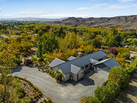Alexandra 5Habitaciones Stunning Home with Separate Cottage