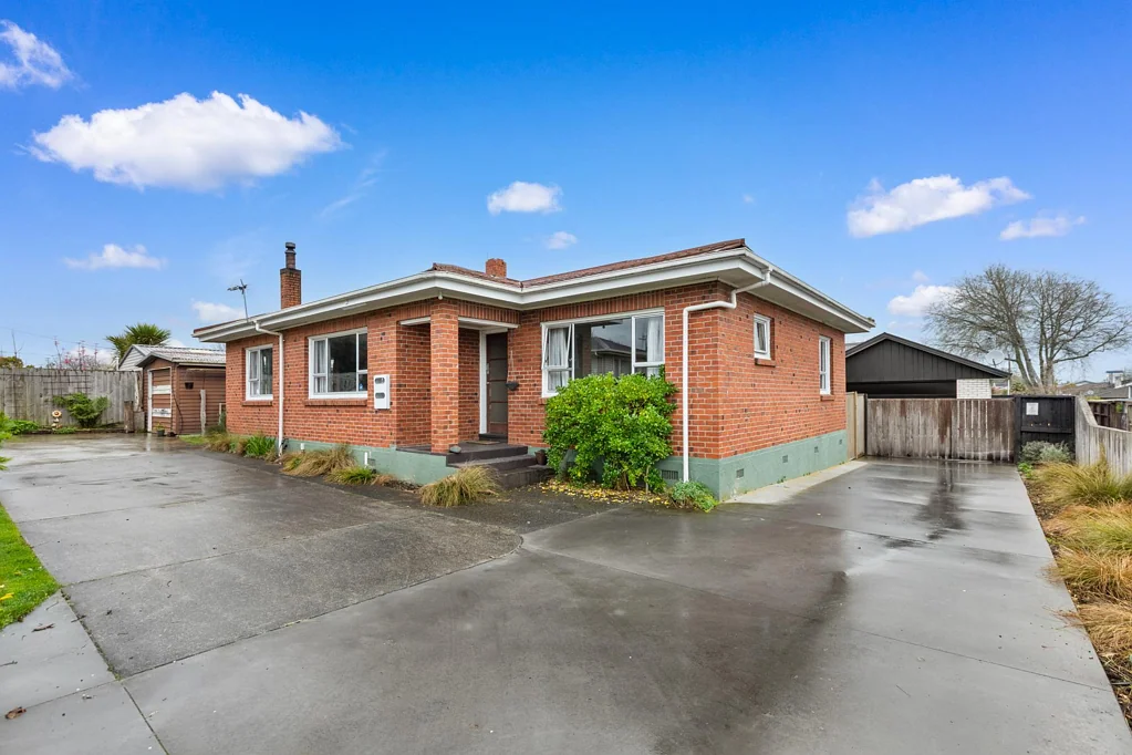 Morrinsville 3 Slaapkamer Polished Floors & Family Appeal - The Perfect Starter