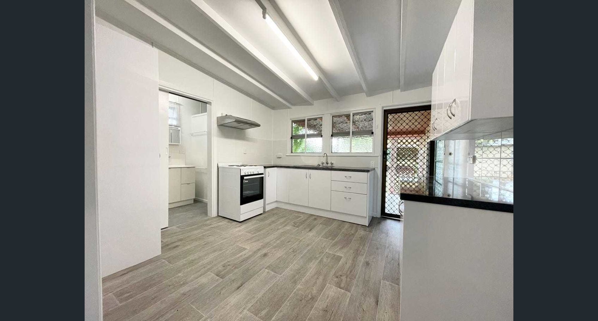 UNIT 1 4 LUSITANIA ST, NEWTOWN QLD 4305, 0房, 0浴, House