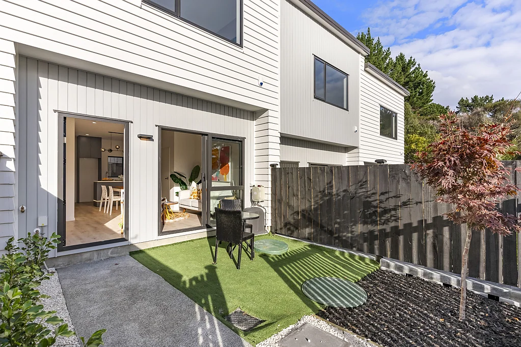 Waterview 2 Bedroom Brand New and Calling for You