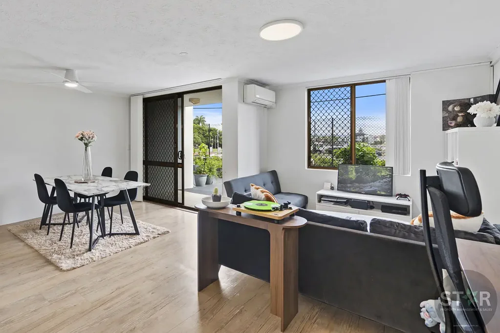 Surfers Paradise 1房  Beachside Ground Floor Apartment with Private Courtyard