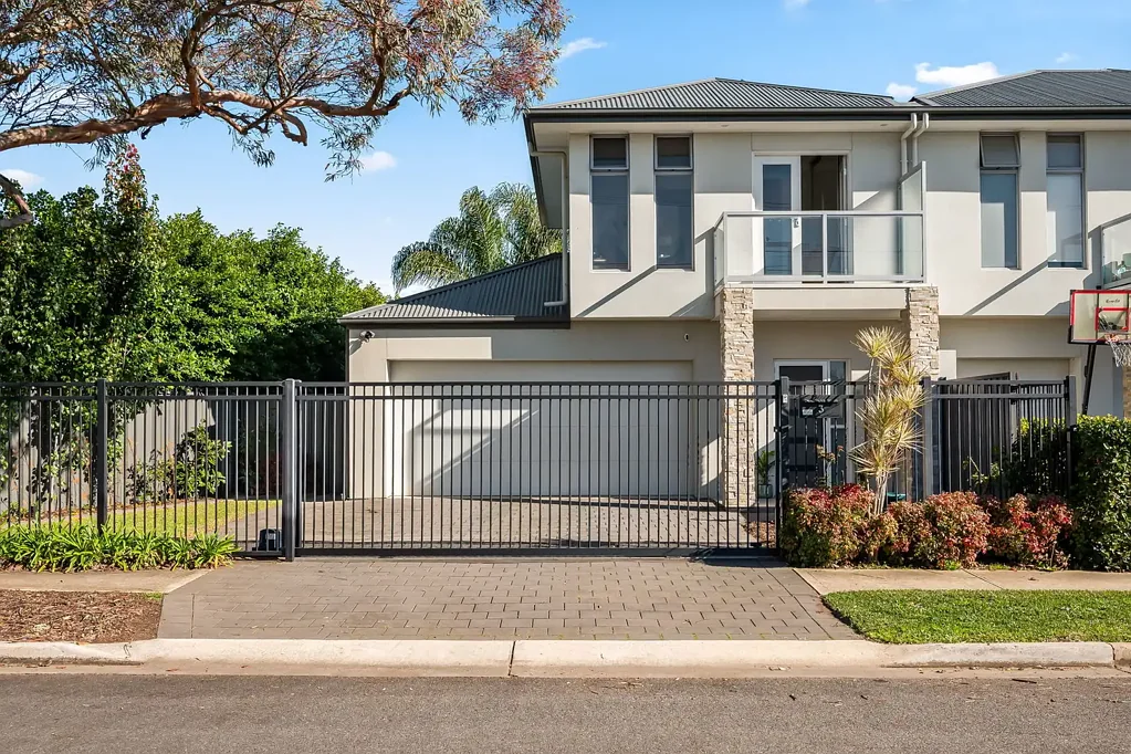 Glengowrie 3غرفة نوم Easy Modern Living Meets a Breezy Coastal Lifestyle.