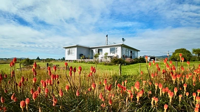 21 Easons Road, Hampden, Waitaki, 3 Bedrooms, 1 Bathrooms, House