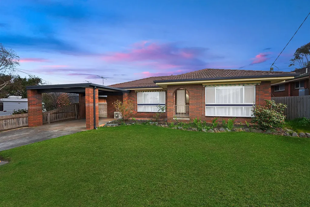 Grovedale 4房  Spacious Family Living in a Convenient Grovedale Location
