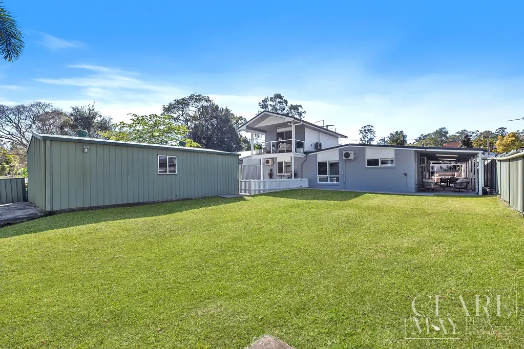 Camira 5 Slaapkamer Family Retreat