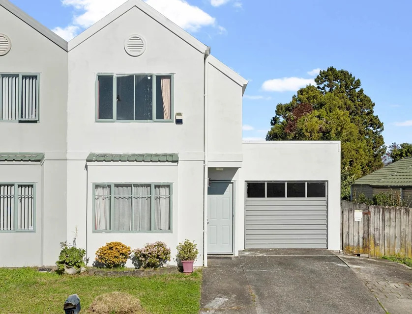 51 Kona Crescent, Henderson, Waitakere City, 3 ห้องนอน, 1 ห้องน้ำ, House