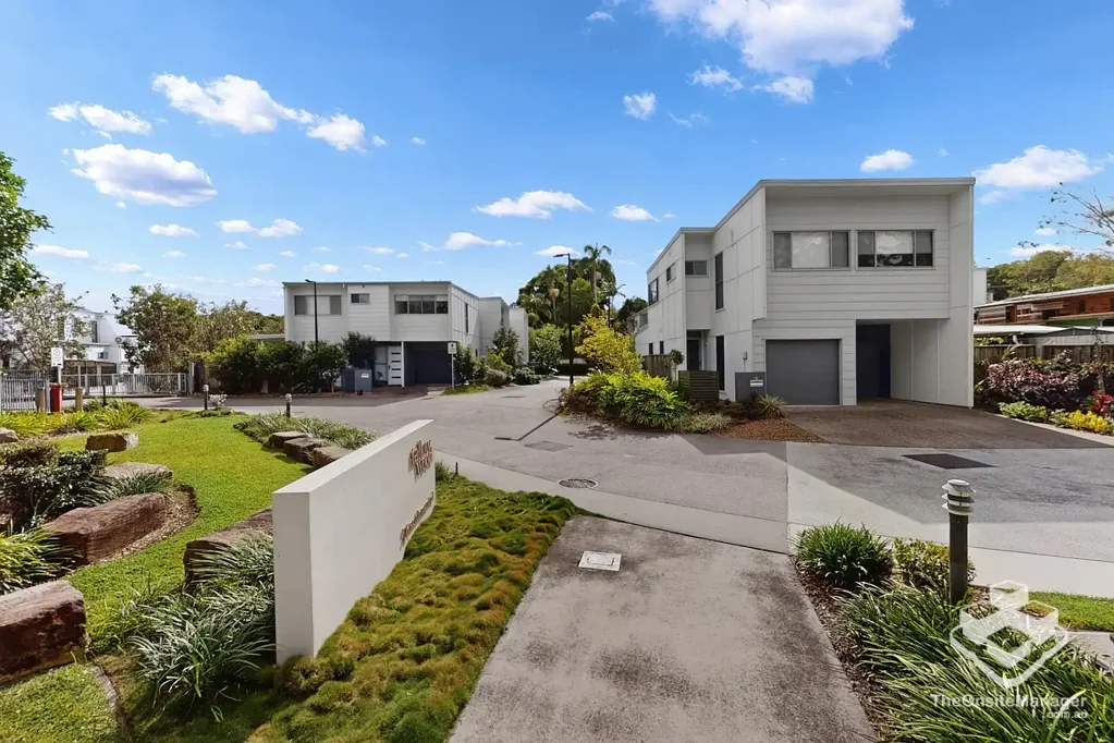Modern 3-Bedroom Townhouse in The Gap