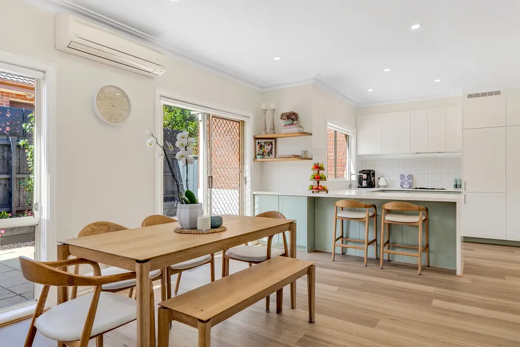 2/31 Ashburn Grove, Ashburton, VIC 3147
