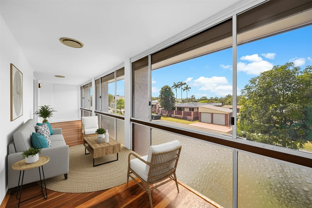 Ferny Grove 4 Slaapkamer Contemporary Family Home Surrounded by Hills