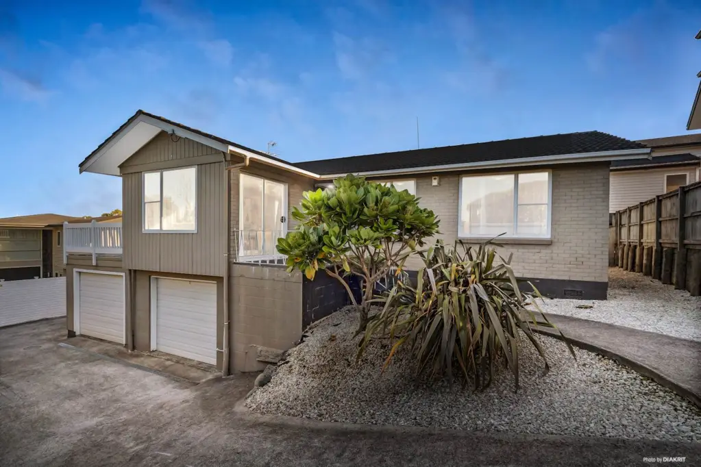 Blockhouse Bay 3chambre Sea Views, Great Family Home!