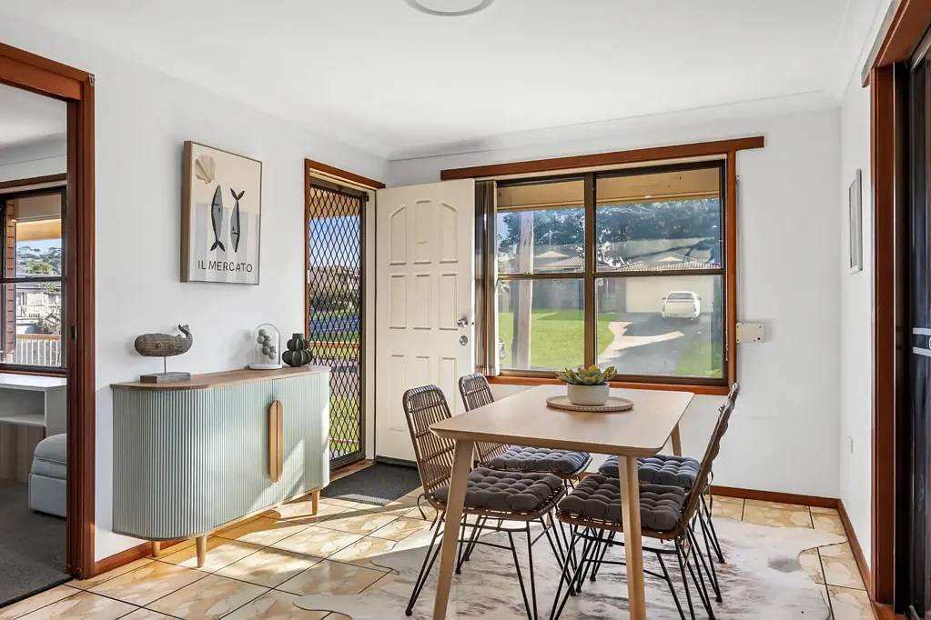Mollymook Beach 4ਬੈੱਡਰੂਮ Set up for easy days and flexible living