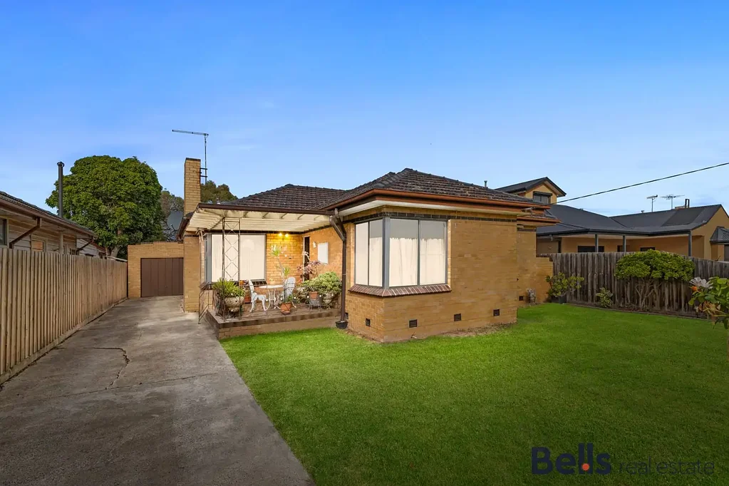 11 Emu Road, Maidstone, VIC 3012