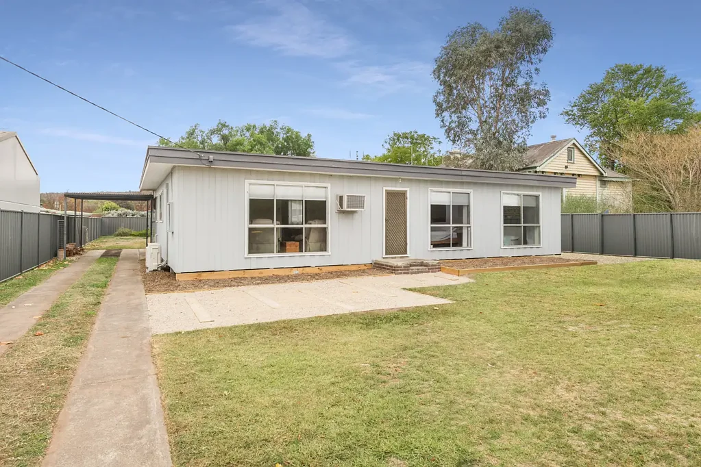 208 High Street, Heathcote, VIC 3523