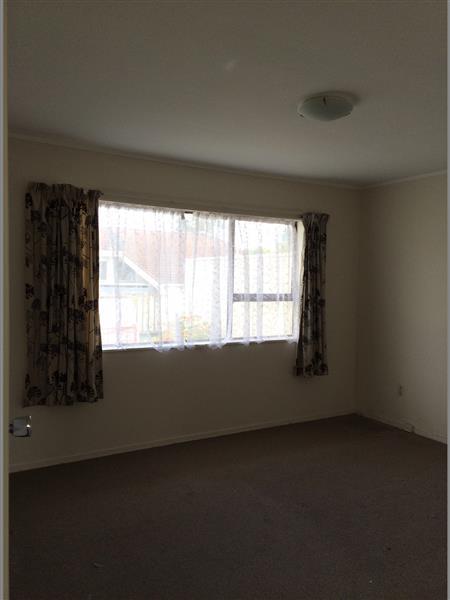 2/139 Gills Road, Half Moon Bay, Auckland - Manukau, 2 कमरे, 1 बाथरूम