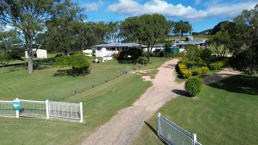 10448 Isis Highway, Biggenden, QLD 4621
