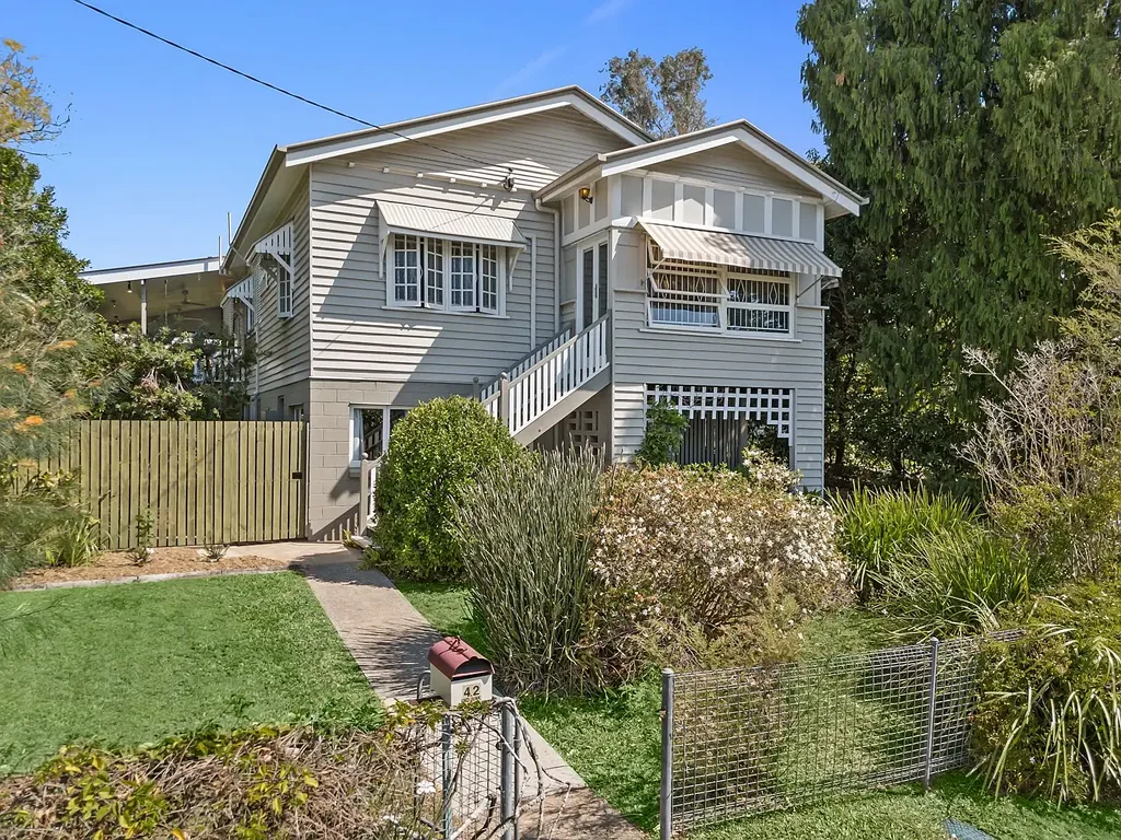 42 Menin Road, Corinda, QLD 4075